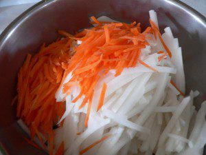 QUICK-PICKLED DAIKON RADISH SALAD