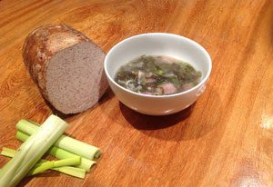 TEN MINUTE TARO AND LEEK SOUP