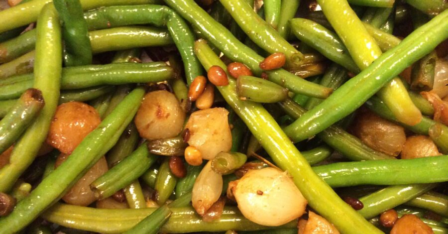 PEARLED STRING BEANS