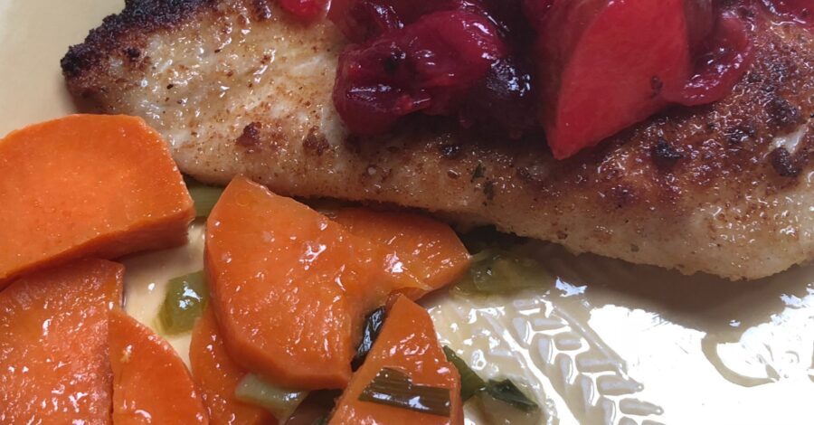 CHICKEN WITH CRANBERRIES AND SWEET POTATO