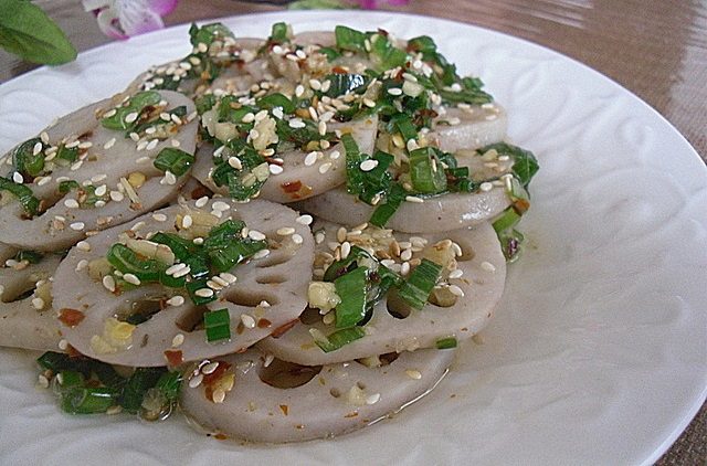 FRESH SLICED LOTUS ROOT SALAD