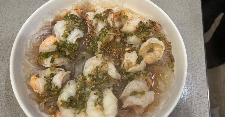 SHRIMP WITH GARLIC SAUCE