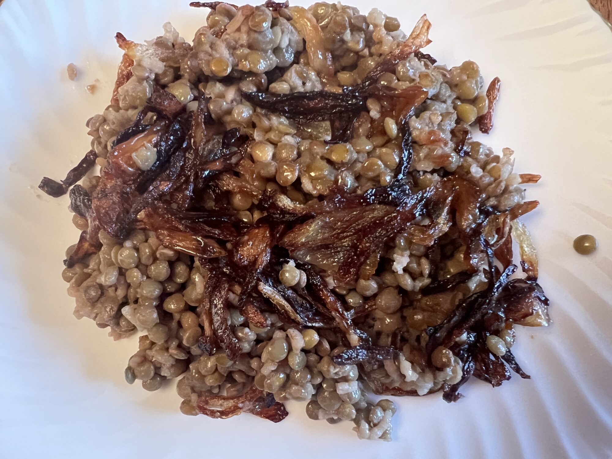 Lentils with fried onions