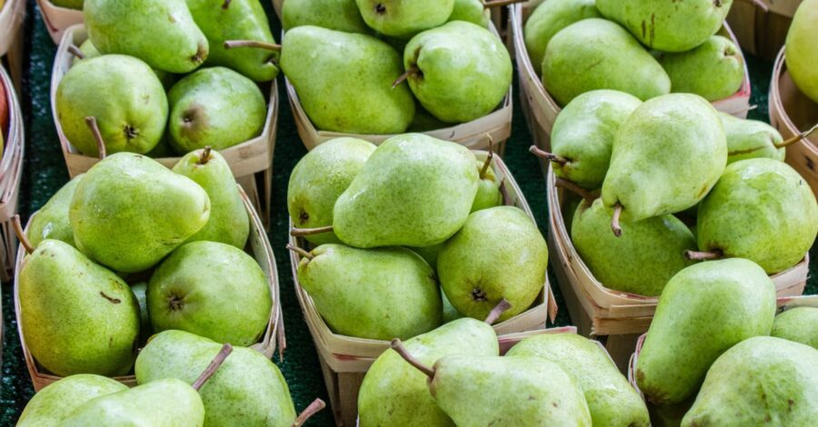 Eating for Healing: Pears Three Ways